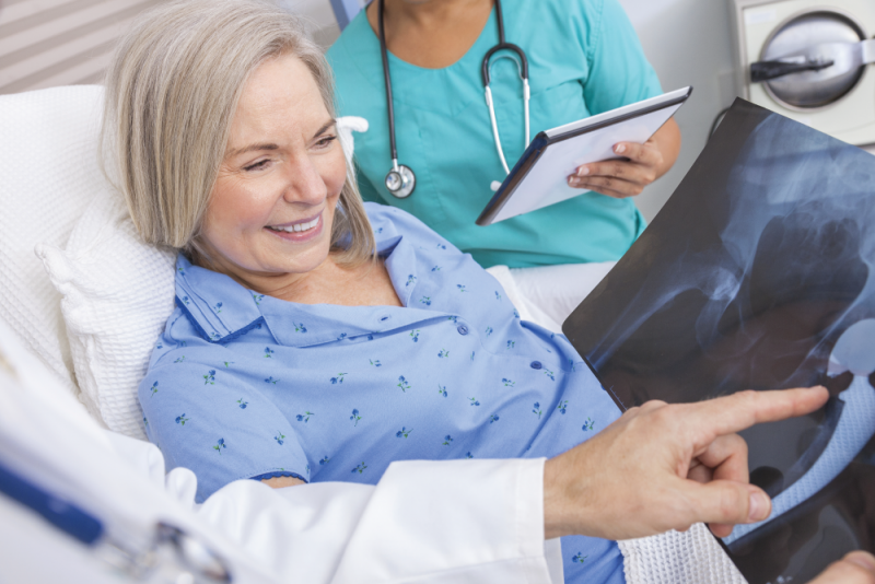 hip replacement pain